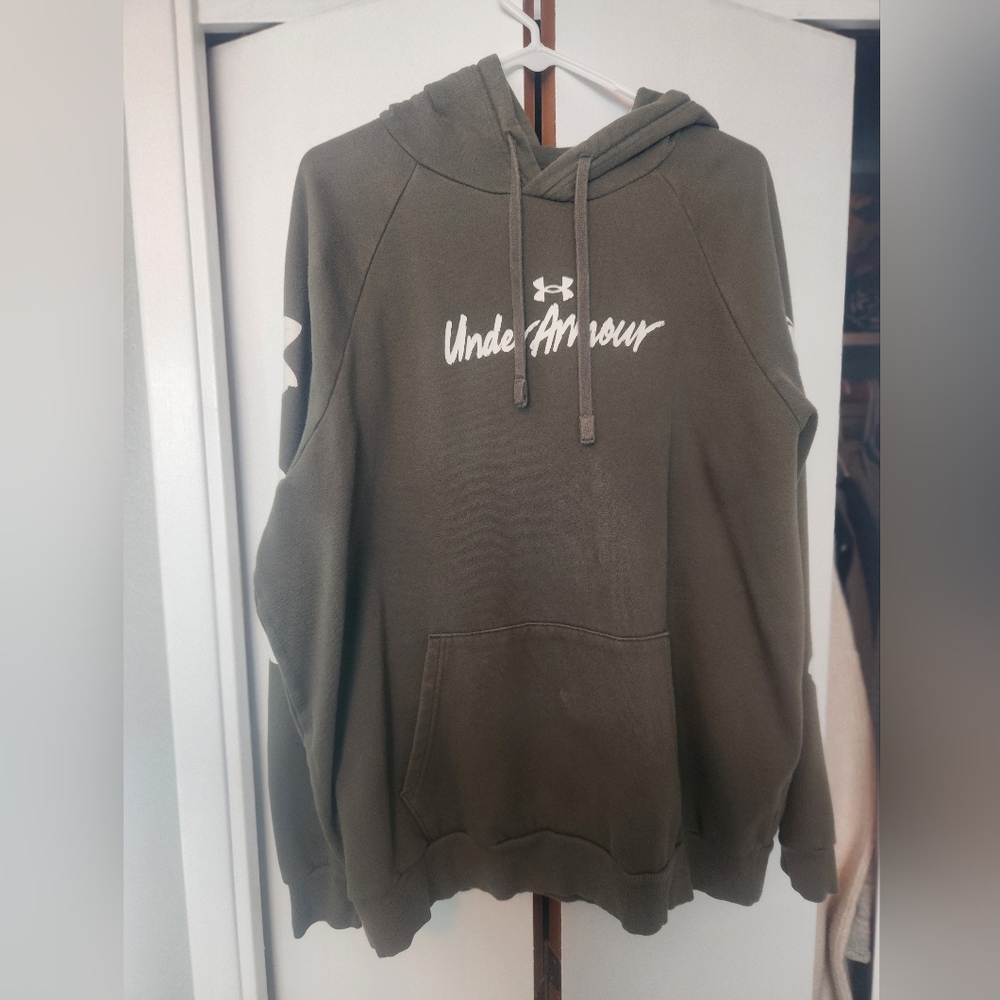 Under Armour Forest Green Pullover Hoodie